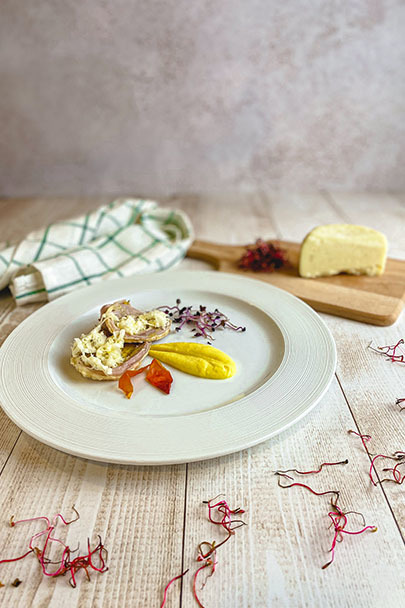 pancettone_con_fonduta_campagnolo_allo_zafferano_caseificio_val_d_apsa_ricetta